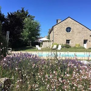 Le Clos Saint Aubin Guest house